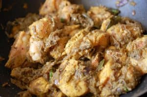 Chicken pieces cooked and stir-fried with pepper and spices. It is a perfect preparation to serve to your guests along with rice or chapati (Indian bread).