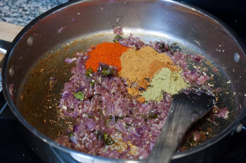 Kerala Style Chicken Curry without coconut (Nadan kozhi curry) Recipe