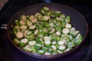 Ladies finger/Okra/Bhindi fried and cooked in spicy coconut and yogurt based gravy. It’s an easy to prepare and a yummy side dish which goes well with rice