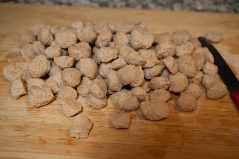 Cut soya chunks into 2 pieces