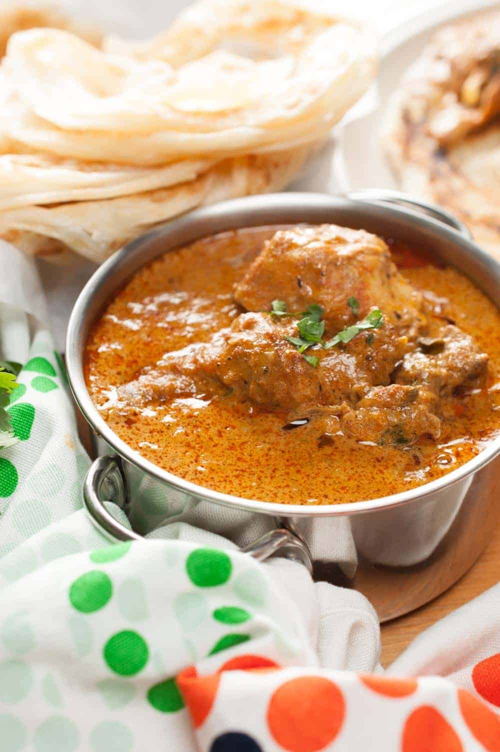 Chicken curry well flavored with spices and coconut milk. An easy and delicious Instant Pot Indian chicken curry recipe that you can quickly make even on a weekday. It goes well with chapati, paratha, any rice variants ( pulao, ghee rice, regular rice), appam (rice pancake) or any other Indian breads.