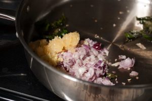 Kerala style cabbage stir fry with coconut, ginger-garlic and green chilly.Cabbage thoran is one of the side dishes for Kerala Onam Sadya! A simple and healthy side dish that goes well with rice.  It’s also called as “cabbage upperi” in the central part of Kerala