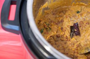 Red Cowpea(payar), pumpkin and raw banana cooked in flavorful coconut gravy. This dish is called Mathanga Erisseri in Kerala and one of the popular recipe for Onam/Vishu Sadya. This is an easy and delicious Red Cowpea, and Pumpkin curry and goes well with rice.