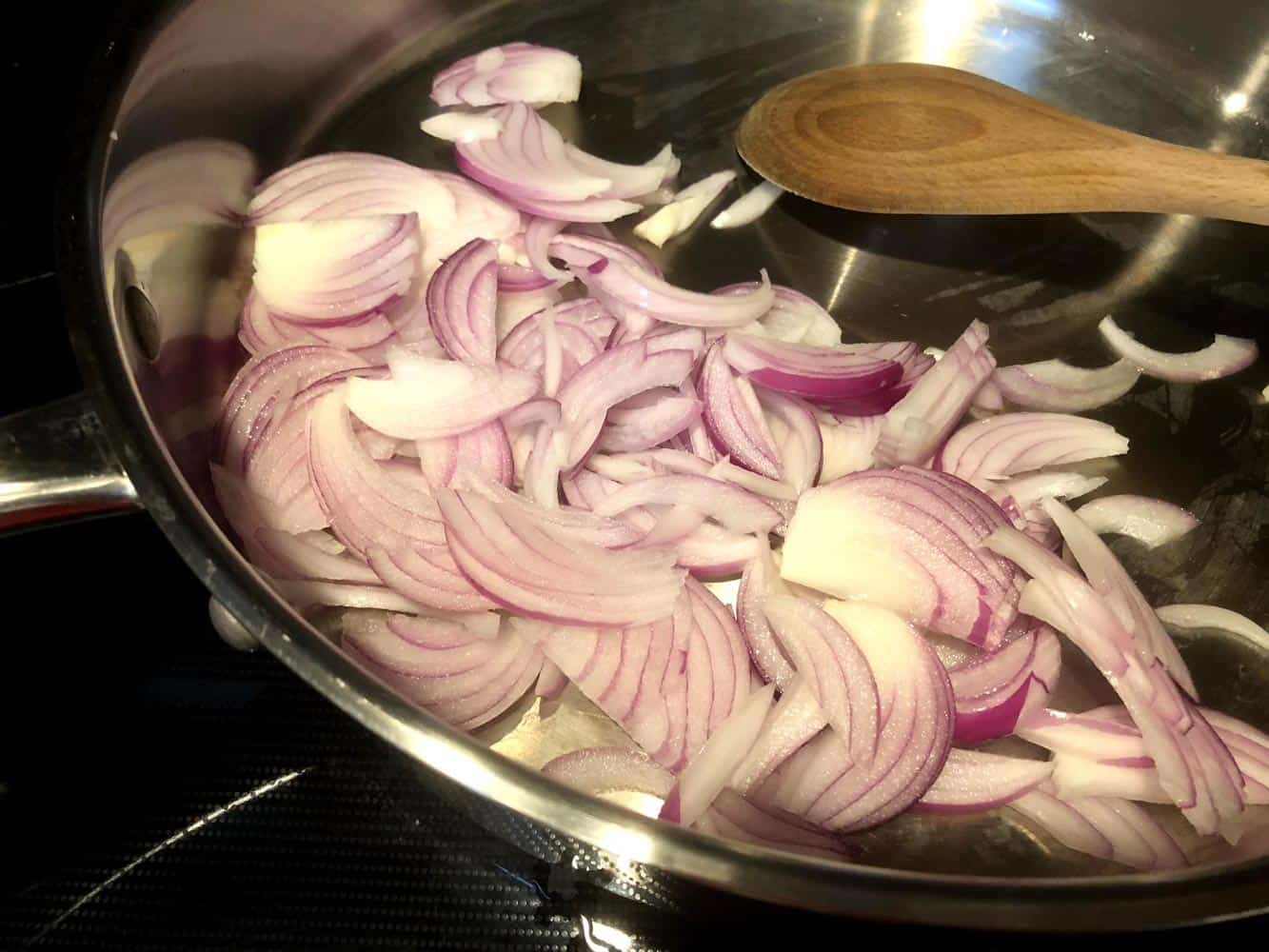 Sauteeing sliced onion